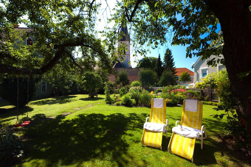 Gasthof Braeuer - Familie Eibensteiner Weißkirchen in Steiermark Extérieur photo